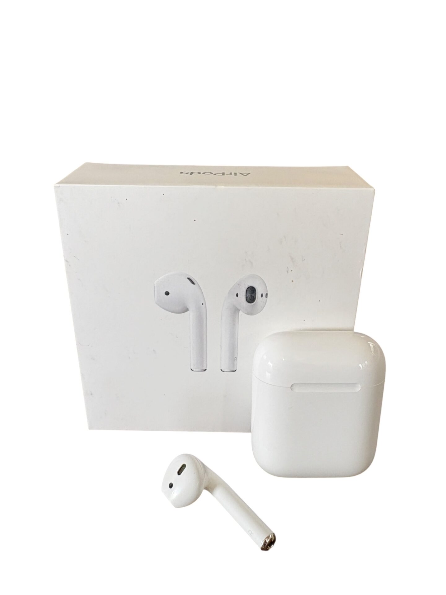 AirPods 2 買取しました｜錦糸町でイヤホン買取ならR-BoX錦糸町店